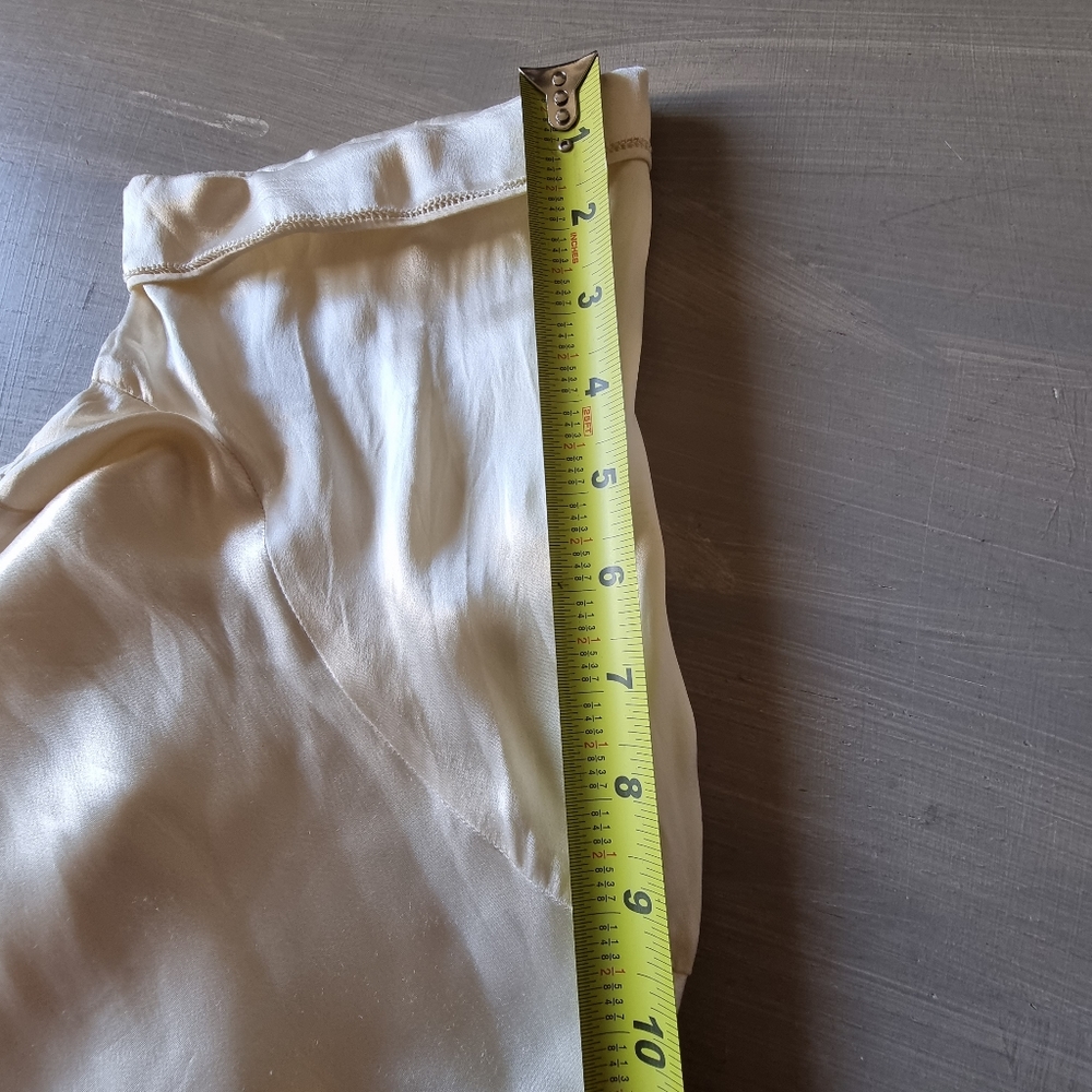 Women's vintage pearl white satin top size 36 - Picture 5 of 14